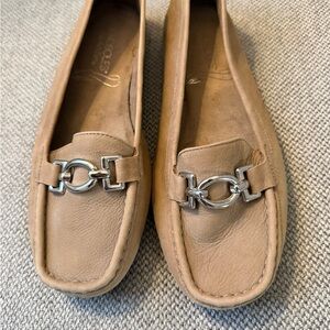 Aerosoles Leather Tan Women's Loafers with Silver Bit Hardware